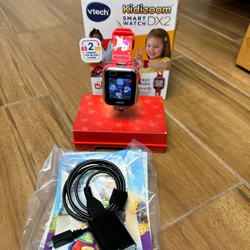 VTech KidiZoom Kids Smartwatch DX2 Red Unicorn In Great Condition!!